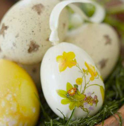 painting easter eggs with watercolor paints