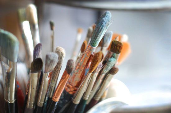 Paintbrushes for Acrylics: Beginner's Guide Explaining Shapes