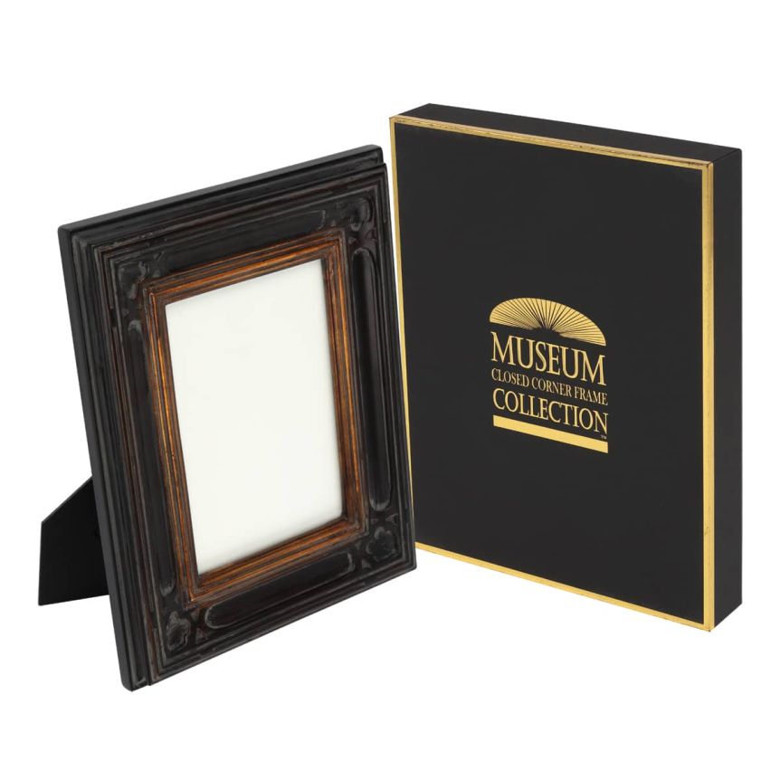 Museum Collection Gothic Tabletop Frame Black with Gold Accent 4" x 6"