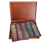 Mungyo Gallery Extra-Fine Soft Pastels Wood Box Set of 200 - Assorted Colors