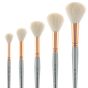 White hair Round brushes are available in 5 sizes