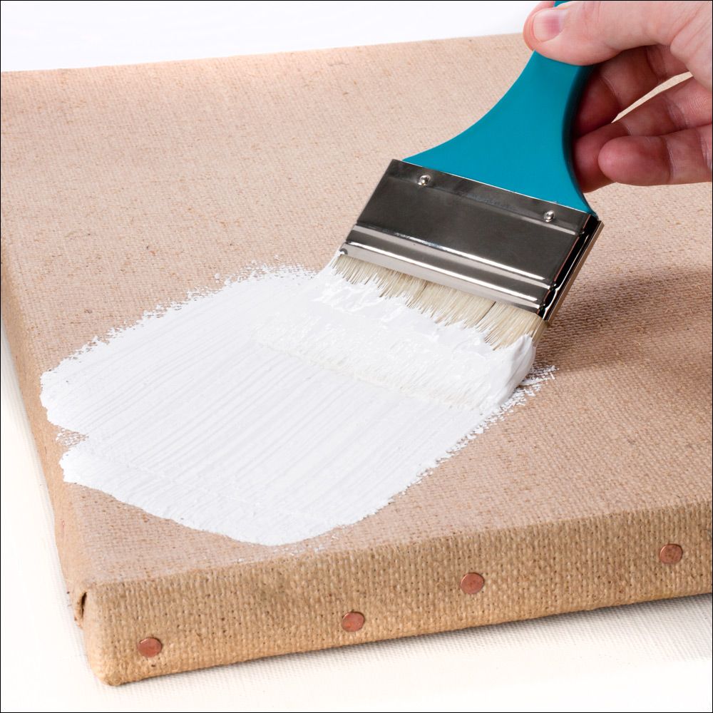 Jerry's Gesso has a smooth, even-toothed finish.