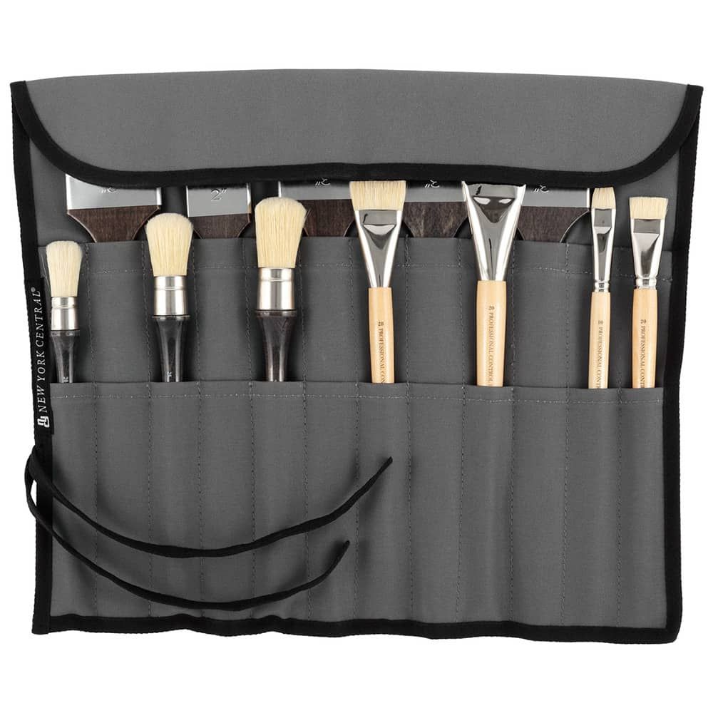 The extra length of the brush roll allows you to fold it over protect even extra-long mural brushes 