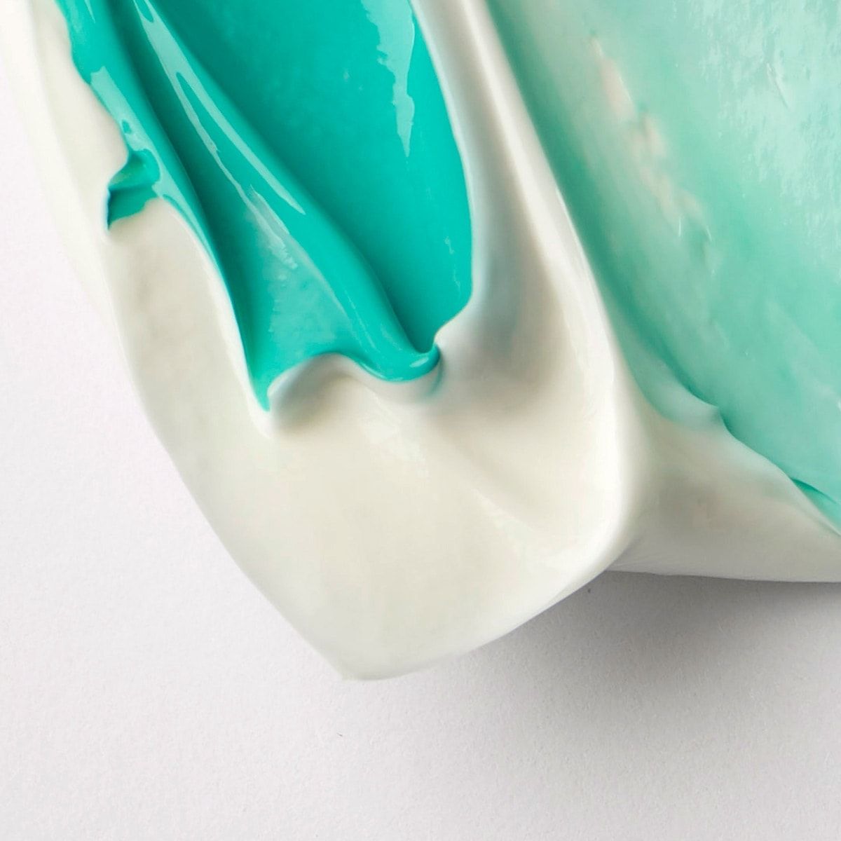 Liquitex Acrylic Gel Medium Super Heavy Gloss, 1 gallon Jerry's