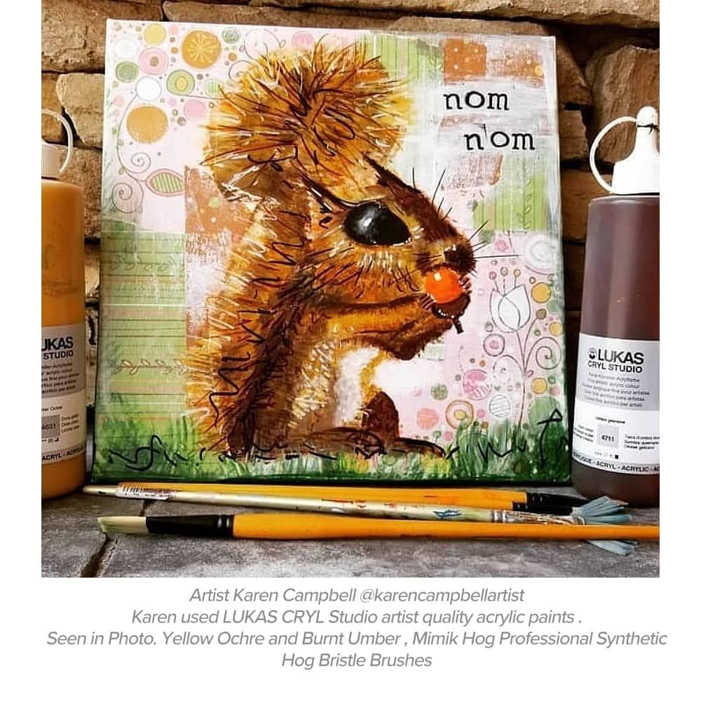 Artist Karen Campbell used LUKAS CRYL Studio artist quality acrylic paints . Seen in Photo. Yellow Ochre and Burnt Umber , Mimik Hog Professional Synthetic Hog Bristle Brushes