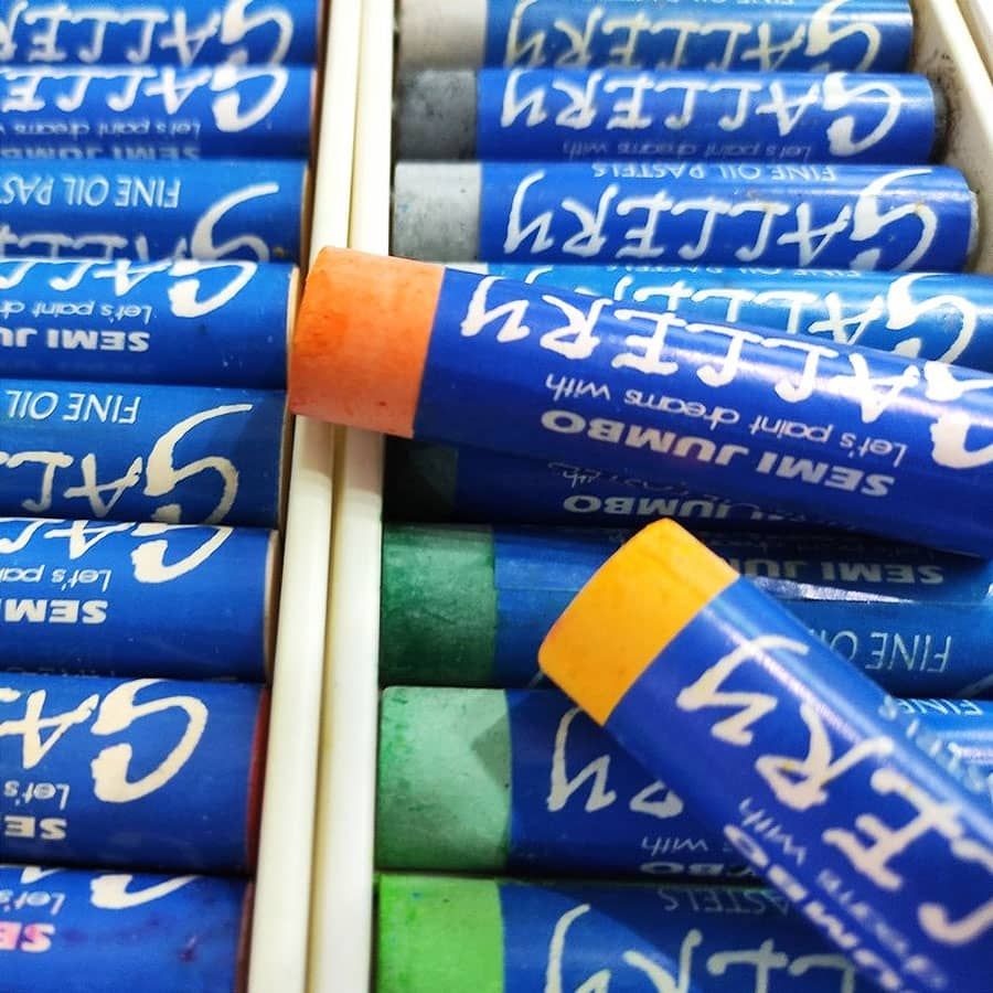 Mungyo Gallery SemiJumbo Oil Pastels Set of 36, Assorted Colors