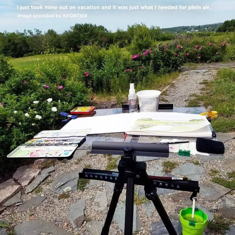 I just took mine out on vacation and it was just what I needed for plein air.