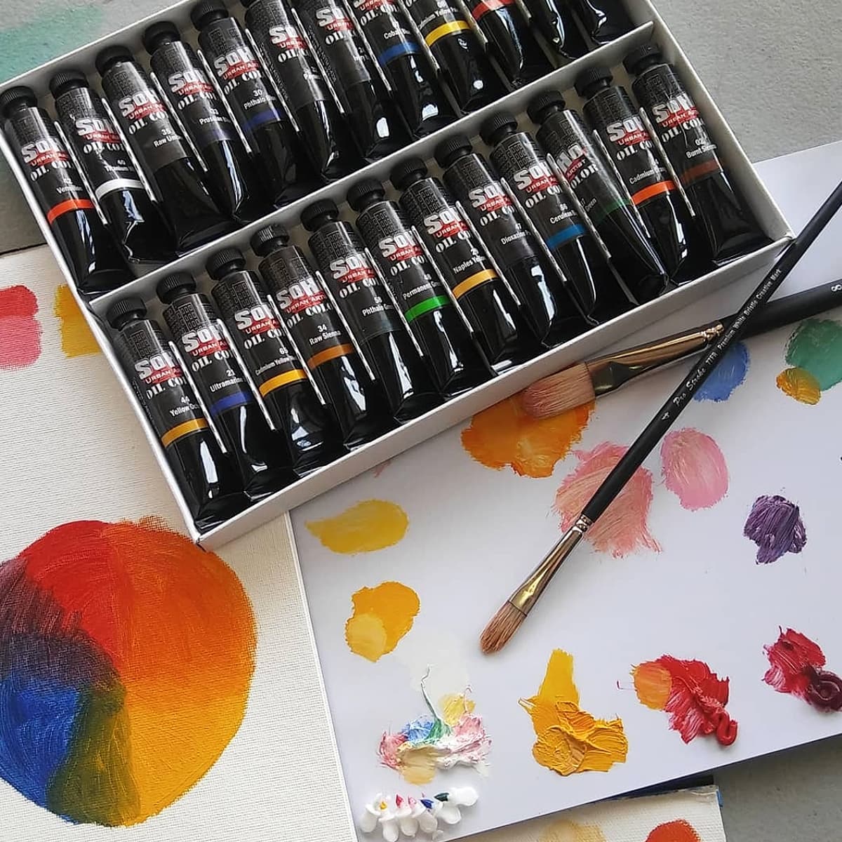 SoHo Urban Artist Oils Set of 24, 12ml tubes